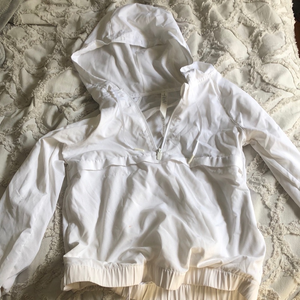 Lululemon Windbreaker